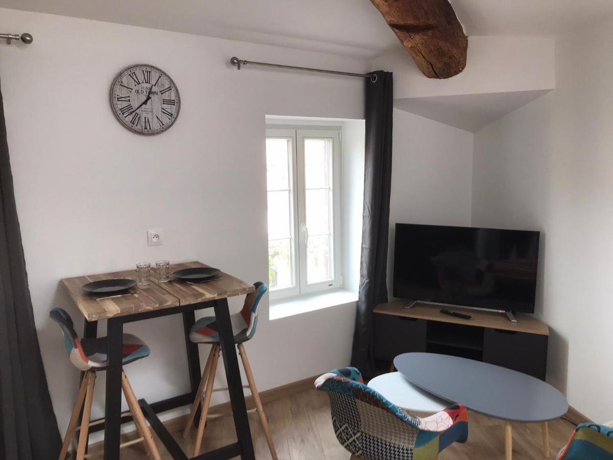 Super Studio refait à neuf proche des commerces Royat Exterior foto